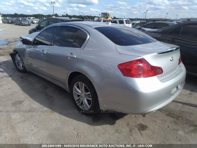 JN1CV6APXFM501995 - 2015 INFINITI Q40 SILVER photo 3