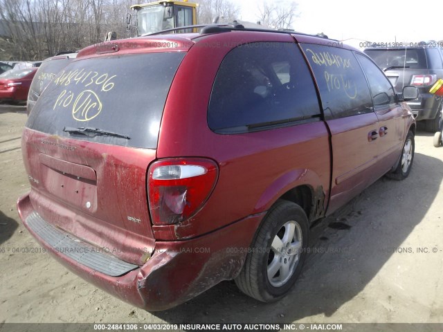 2D4GP44L35R562366 - 2005 DODGE GRAND CARAVAN SXT RED photo 4