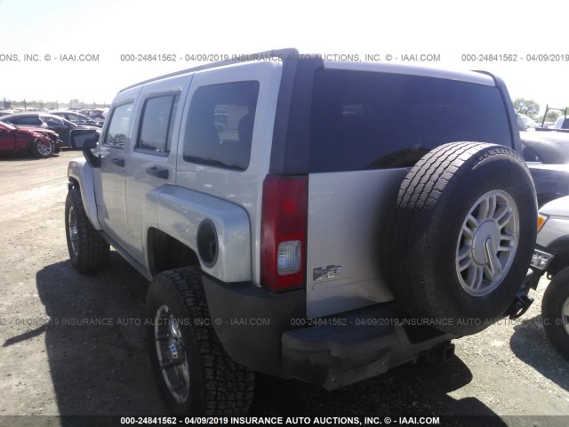 5GTDN13E978213999 - 2007 HUMMER H3 GOLD photo 3