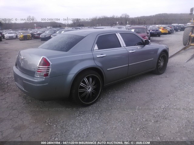 2C3KA53G86H232088 - 2006 CHRYSLER 300 GRAY photo 4