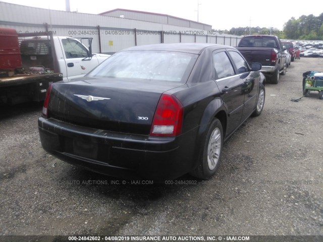 2C3KA43R46H367029 - 2006 CHRYSLER 300 BLACK photo 4