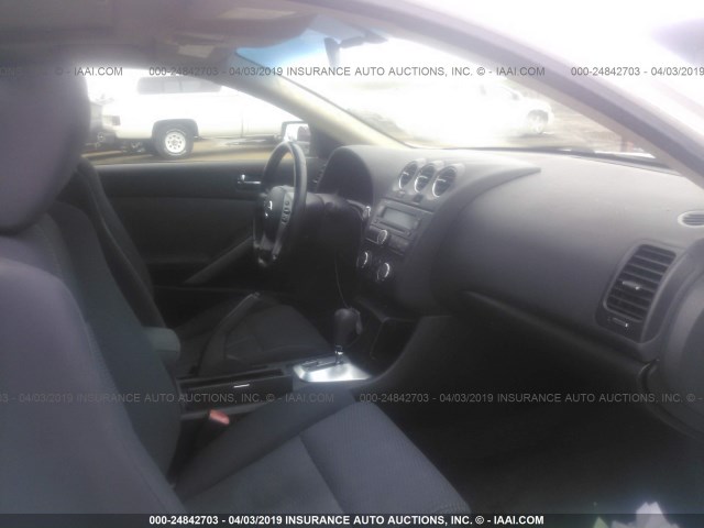 1N4AL24E98C153117 - 2008 NISSAN ALTIMA 2.5S WHITE photo 5