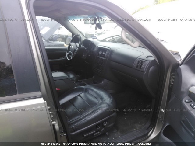 1FMZU75W72ZA74835 - 2002 FORD EXPLORER LIMITED GRAY photo 5