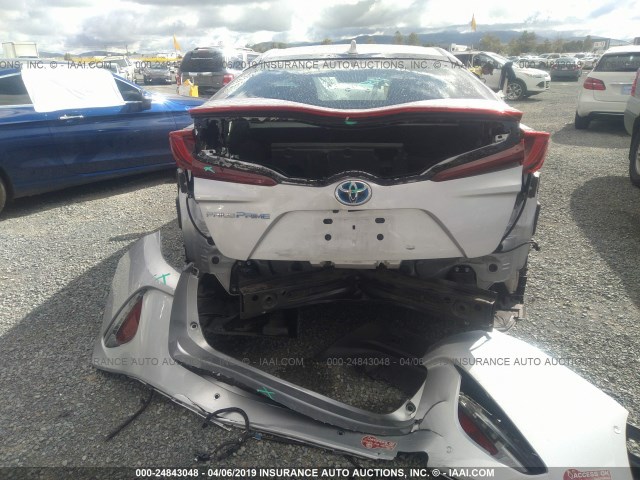 JTDKARFP9H3002967 - 2017 TOYOTA PRIUS PRIME  SILVER photo 6