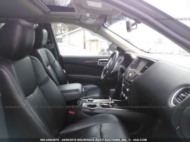 5N1AR2MM6GC639782 - 2016 NISSAN PATHFINDER S/SV/SL/PLATINUM GRAY photo 5