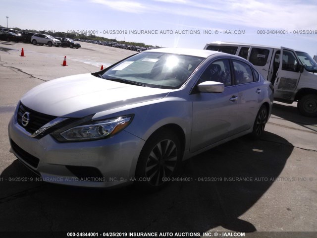 1N4AL3AP0JC132111 - 2018 NISSAN ALTIMA 2.5/S/SV/SL/SR SILVER photo 2