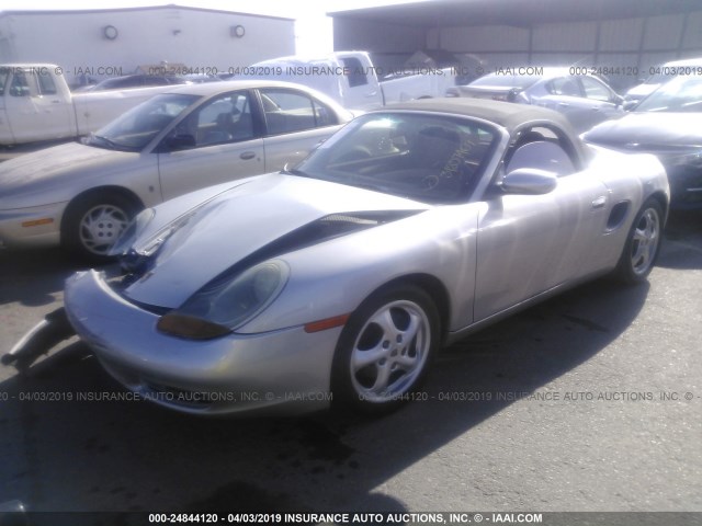 WP0CA2982XU623637 - 1999 PORSCHE BOXSTER SILVER photo 2