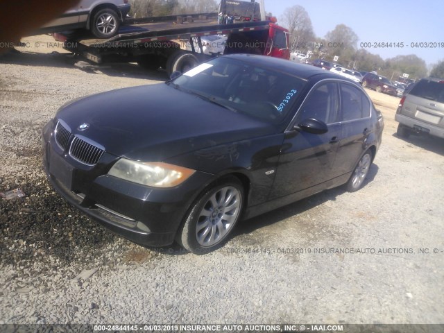 WBAVB33576KS32243 - 2006 BMW 330 I BLACK photo 2