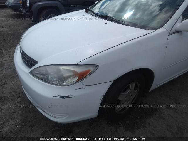 4T1BF32K23U038524 - 2003 TOYOTA CAMRY LE/XLE/SE WHITE photo 6