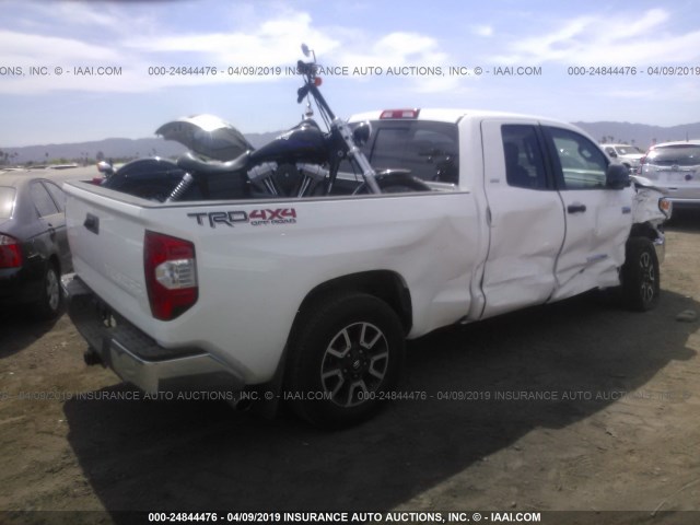 5TFUY5F10FX453820 - 2015 TOYOTA TUNDRA DOUBLE CAB SR/SR5 WHITE photo 4