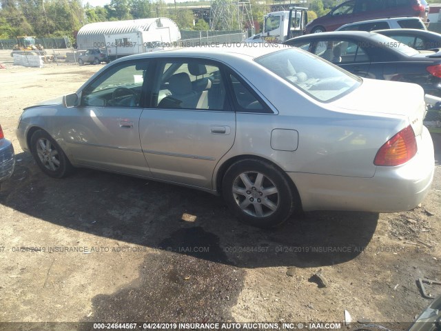 4T1BF28B0YU050485 - 2000 TOYOTA AVALON XL/XLS SILVER photo 3