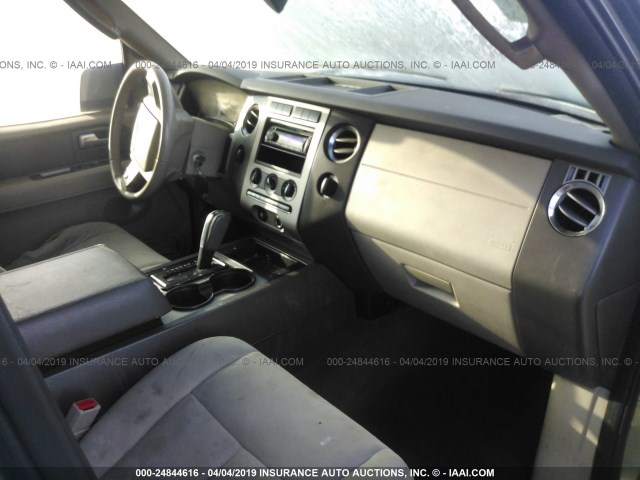 1FMFK16508LA49797 - 2008 FORD EXPEDITION EL XLT GRAY photo 5