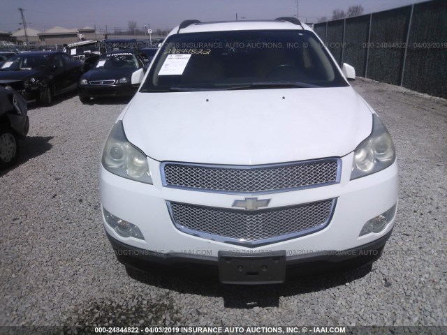 1GNER33D89S121783 - 2009 CHEVROLET TRAVERSE LTZ WHITE photo 6