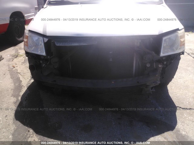 1D4HN11H78B183849 - 2008 DODGE GRAND CARAVAN C/V SILVER photo 6