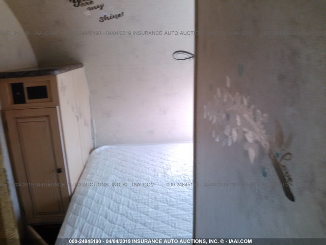 4X4TFLT16BD108470 - 2011 FOREST RIVER FLAGSTAFF MICRO LITE  Unknown photo 5