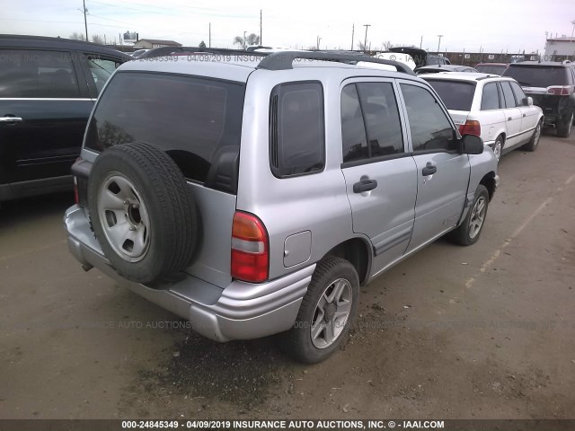 2CNBJ13C736944726 - 2003 CHEVROLET TRACKER SILVER photo 4