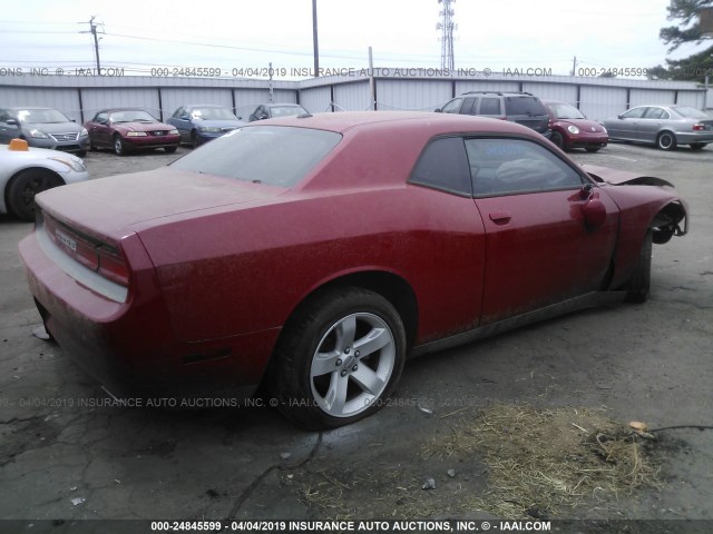 2C3CDYAG9CH153346 - 2012 DODGE CHALLENGER SXT RED photo 4