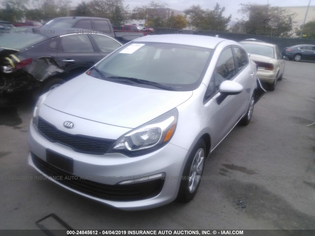 KNADM4A34H6059547 - 2017 KIA RIO LX SILVER photo 2