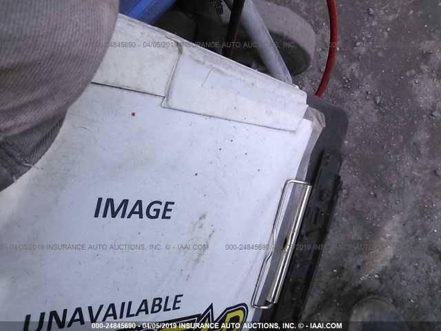 1G1ZB5E03CF196503 - 2012 CHEVROLET MALIBU LS BLACK photo 7