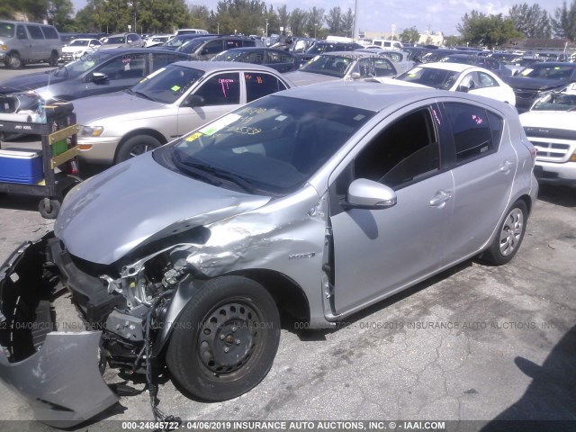 JTDKDTB30C1508635 - 2012 TOYOTA PRIUS C SILVER photo 2