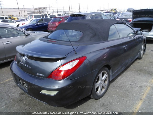 4T1FA38P47U120957 - 2007 TOYOTA CAMRY SOLARA SE/SLE GRAY photo 4