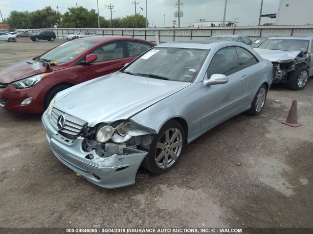 WDBTJ65J95F164106 - 2005 MERCEDES-BENZ CLK 320C SILVER photo 2