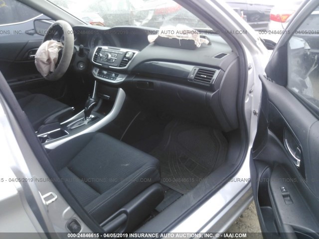 1HGCR2F51DA218516 - 2013 HONDA ACCORD SPORT SILVER photo 5