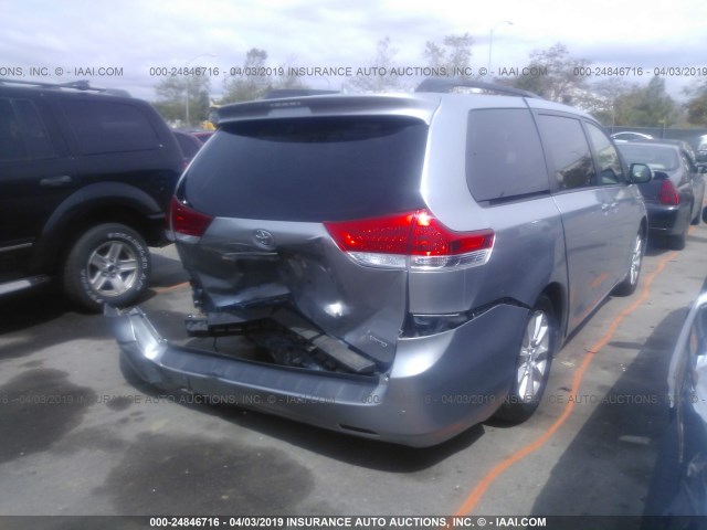 5TDYK3DCXDS397626 - 2013 TOYOTA SIENNA XLE/LIMITED SILVER photo 4