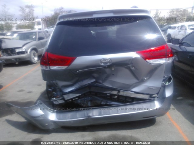 5TDYK3DCXDS397626 - 2013 TOYOTA SIENNA XLE/LIMITED SILVER photo 6