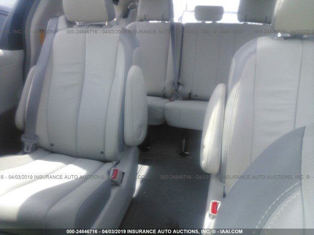 5TDYK3DCXDS397626 - 2013 TOYOTA SIENNA XLE/LIMITED SILVER photo 8