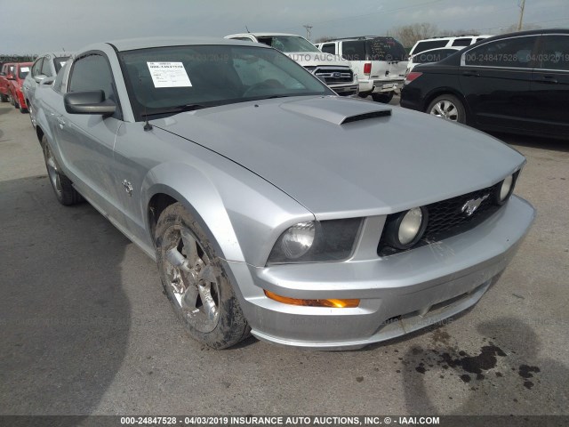 1ZVHT82H595141266 - 2009 FORD MUSTANG GT SILVER photo 1