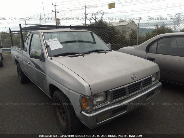 1N6HD16S2PC377649 - 1993 NISSAN TRUCK KING CAB SE SILVER photo 1