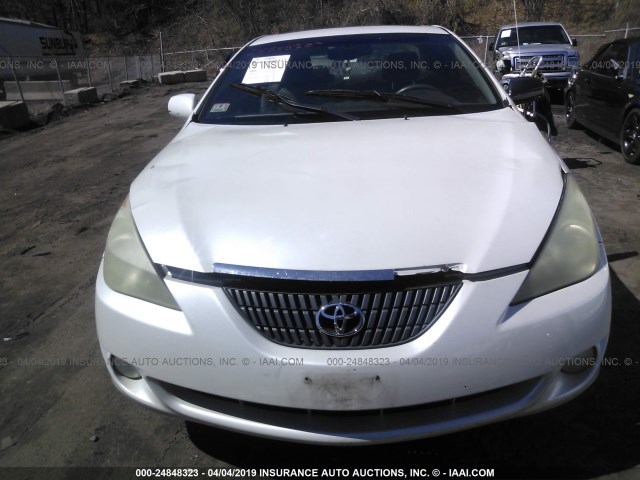 4T1CE30P74U803167 - 2004 TOYOTA CAMRY SOLARA SE/SLE WHITE photo 6