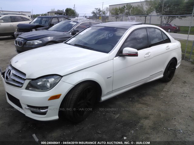 WDDGF4HB9CA631313 - 2012 MERCEDES-BENZ C 250 WHITE photo 2