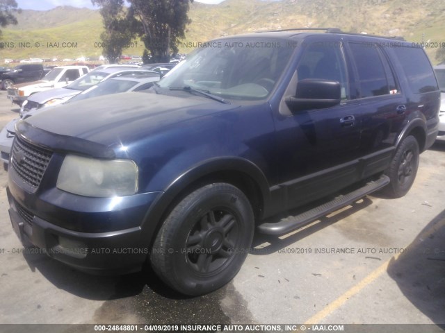 1FMRU15W84LB13788 - 2004 FORD EXPEDITION XLT BLUE photo 2