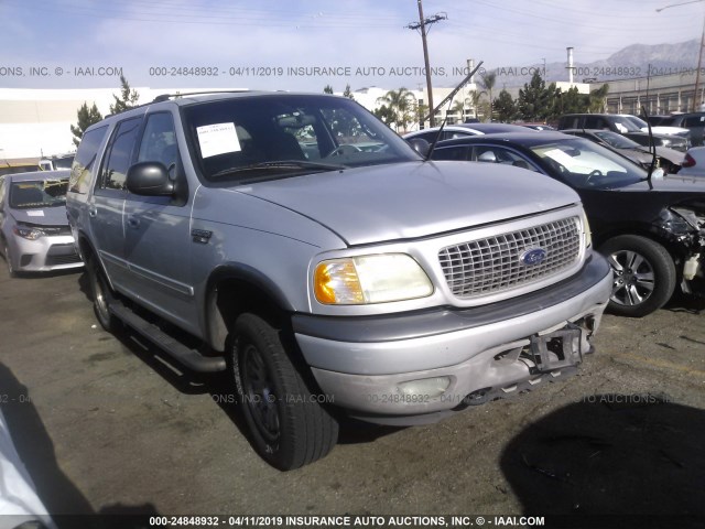 1FMPU16L51LB68853 - 2001 FORD EXPEDITION XLT SILVER photo 1