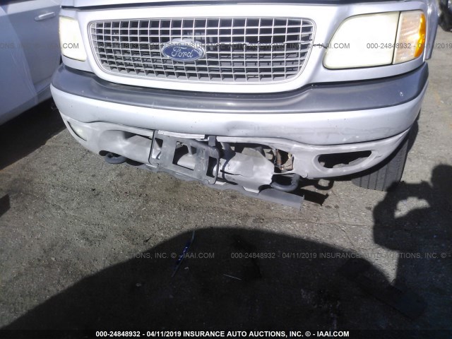 1FMPU16L51LB68853 - 2001 FORD EXPEDITION XLT SILVER photo 6