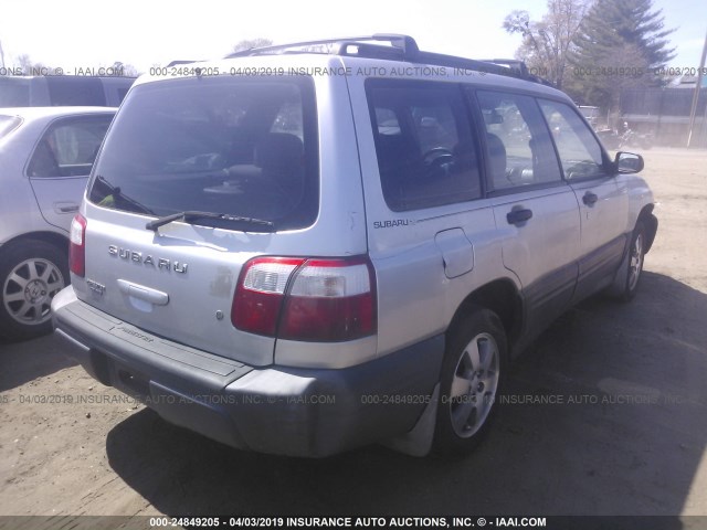 JF1SF63562H715599 - 2002 SUBARU FORESTER L SILVER photo 4