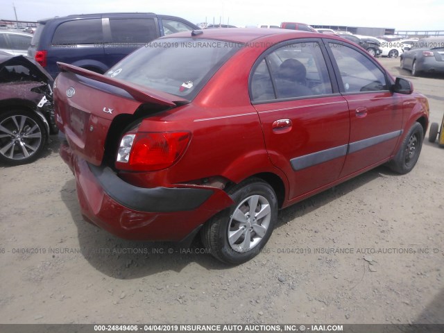 KNADE223X96442507 - 2009 KIA RIO LX/SX RED photo 4