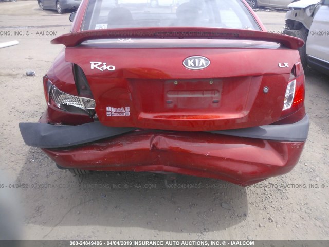 KNADE223X96442507 - 2009 KIA RIO LX/SX RED photo 6