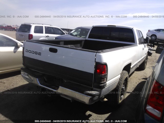 1B7KC23W1WJ185917 - 1998 DODGE RAM 2500 WHITE photo 4