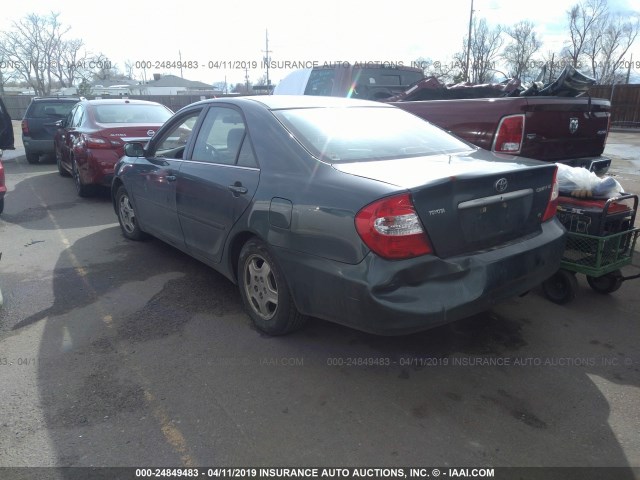 4T1BF30K82U518309 - 2002 TOYOTA CAMRY LE/XLE/SE GREEN photo 3