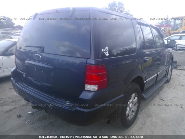 1FMRU15W03LB86913 - 2003 FORD EXPEDITION XLT BLUE photo 4