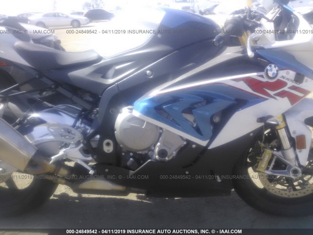 WB10D6002HZ710108 - 2017 BMW S 1000 RR BLUE photo 8