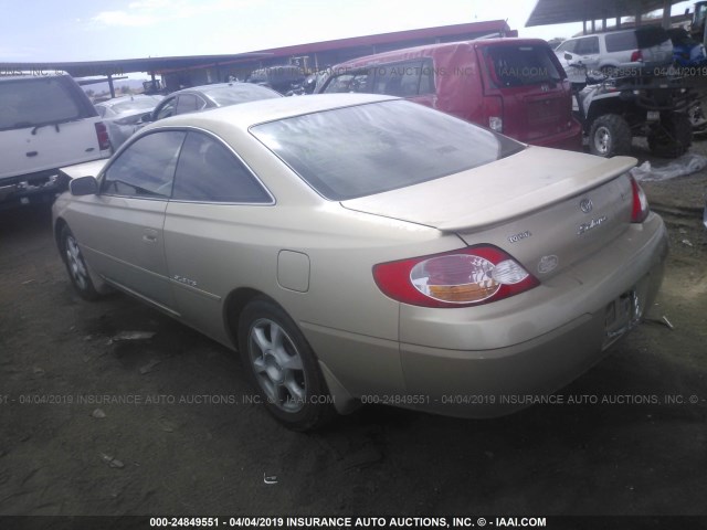 2T1CF28P33C610803 - 2003 TOYOTA CAMRY SOLARA SE/SLE GOLD photo 3