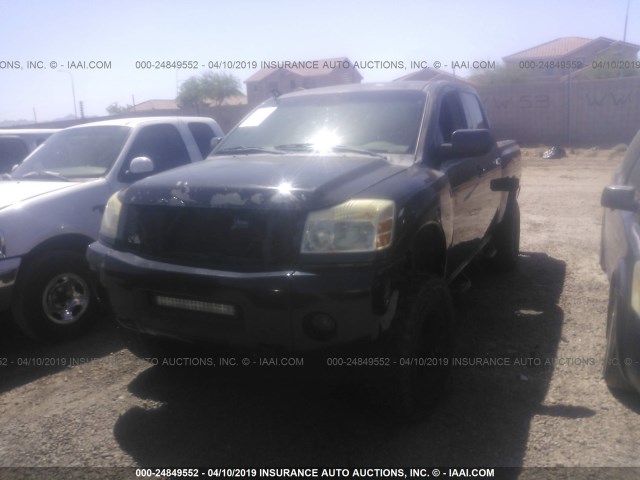 1N6AA07B15N561906 - 2005 NISSAN TITAN XE/SE/LE BLACK photo 2