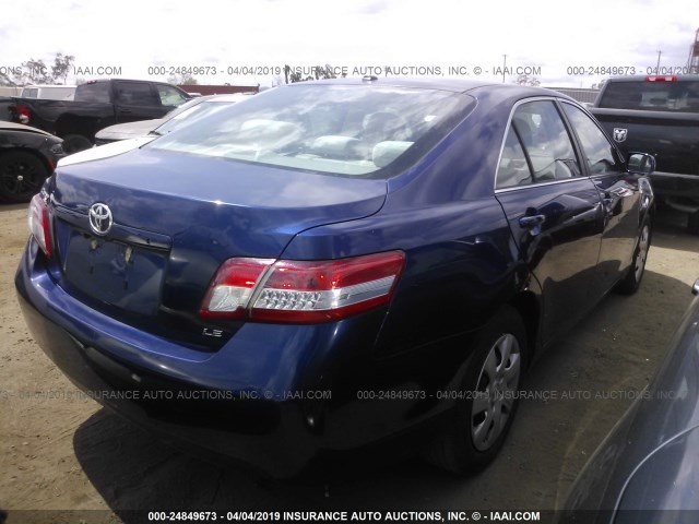 4T1BF3EK5BU689298 - 2011 TOYOTA CAMRY SE/LE/XLE BLUE photo 4