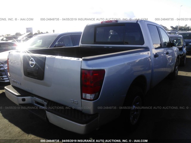 1N6AA07A87N225437 - 2007 NISSAN TITAN XE/SE/LE SILVER photo 4