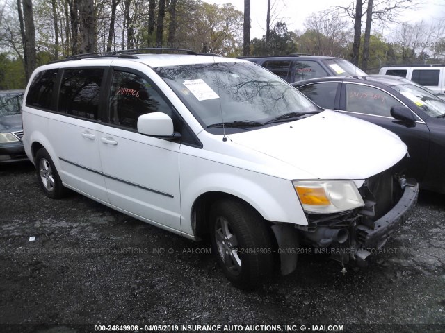 2D4RN5D15AR201461 - 2010 DODGE GRAND CARAVAN SXT WHITE photo 1