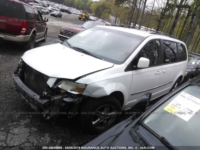 2D4RN5D15AR201461 - 2010 DODGE GRAND CARAVAN SXT WHITE photo 2